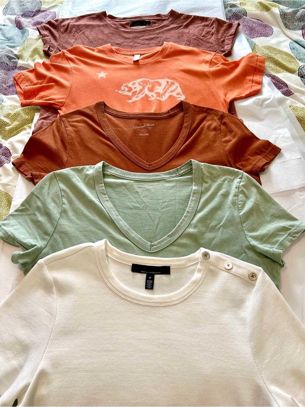 Women's T-shirt bundle Size Small